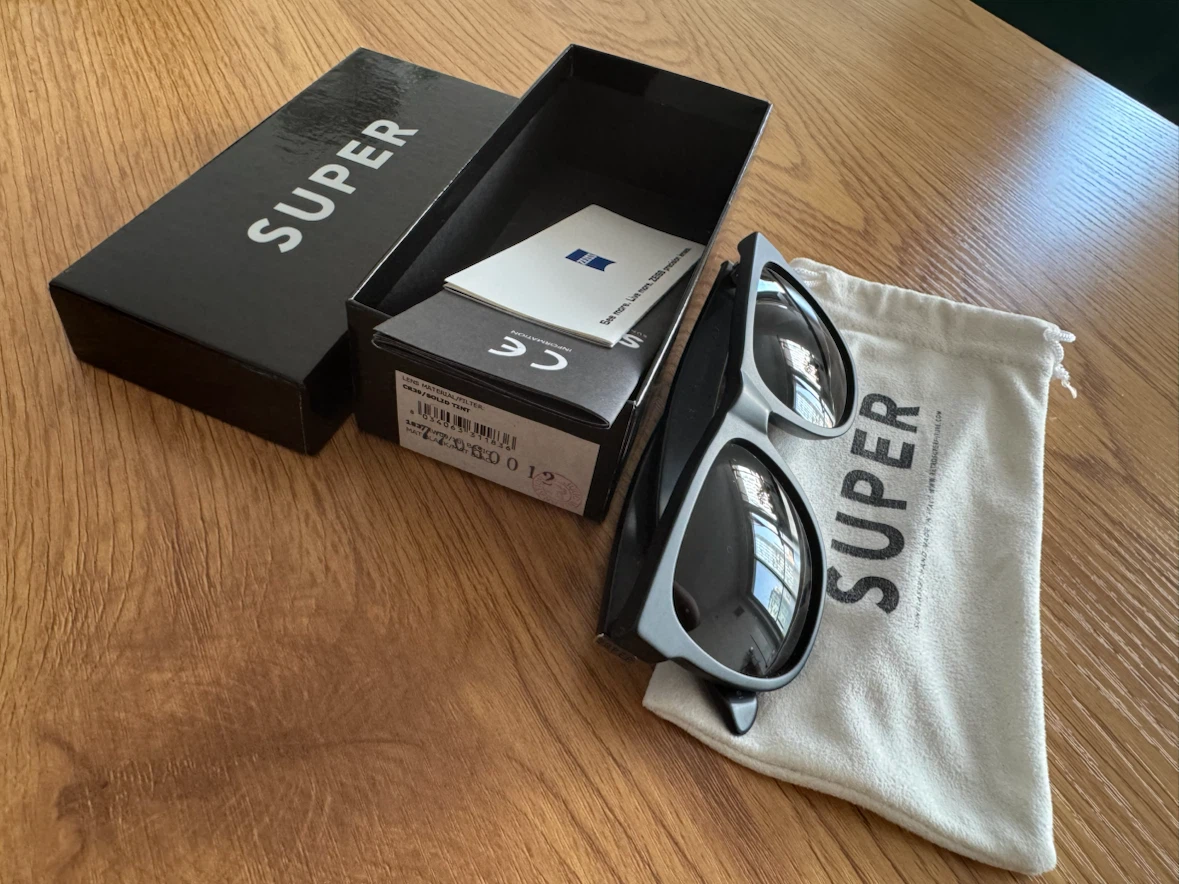 SUPER Future Sunglasses - Mat Black