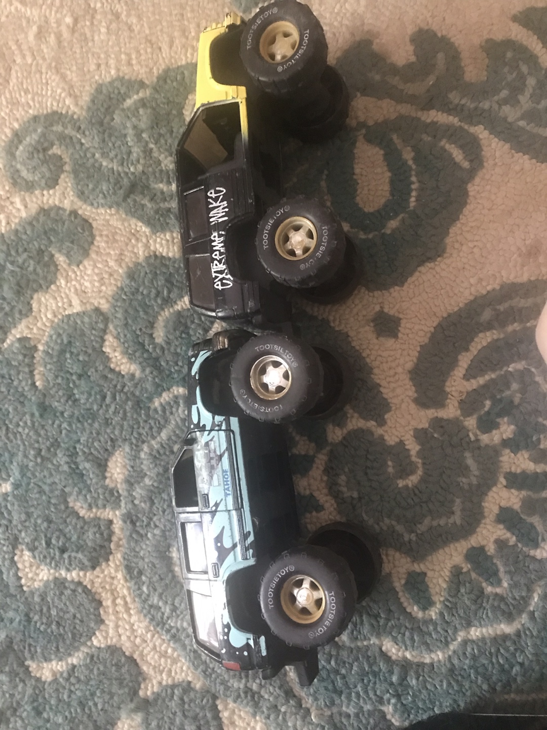 TootsieToy Monster Trucks - 2pc - photo 2