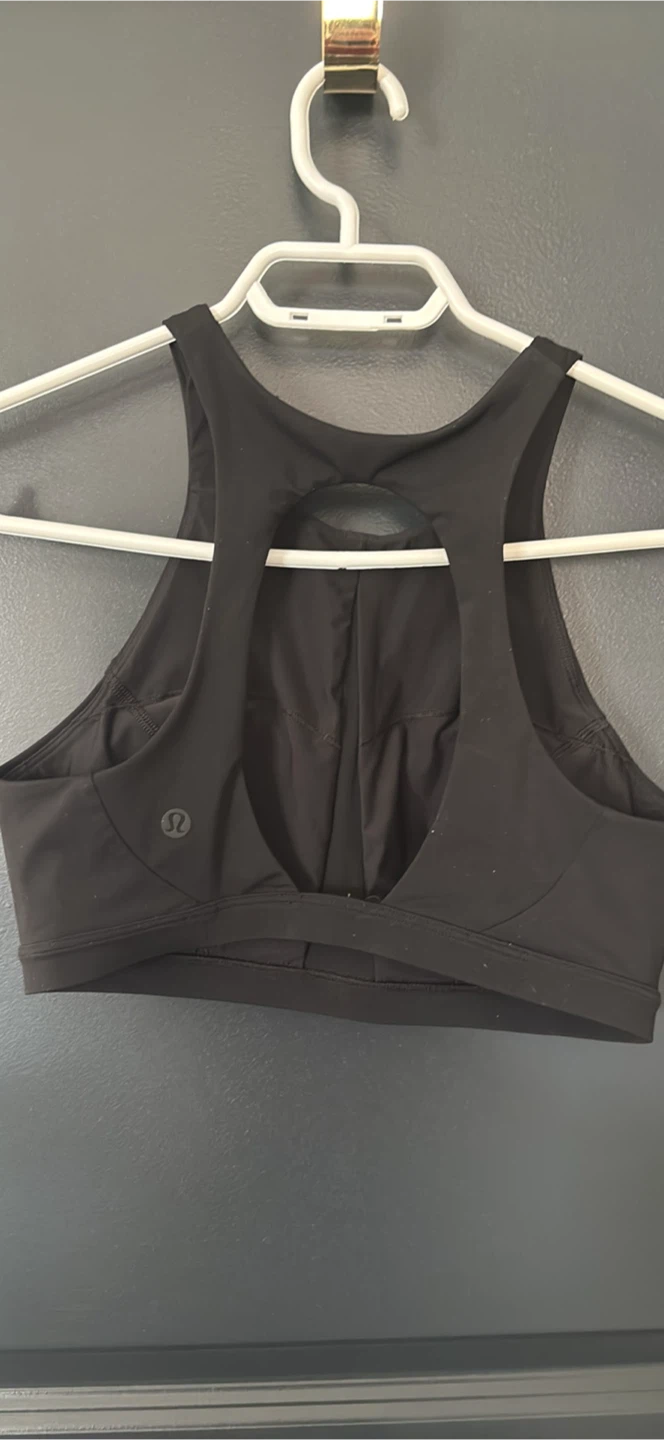 Lululemon Black Sports Bra - photo 3