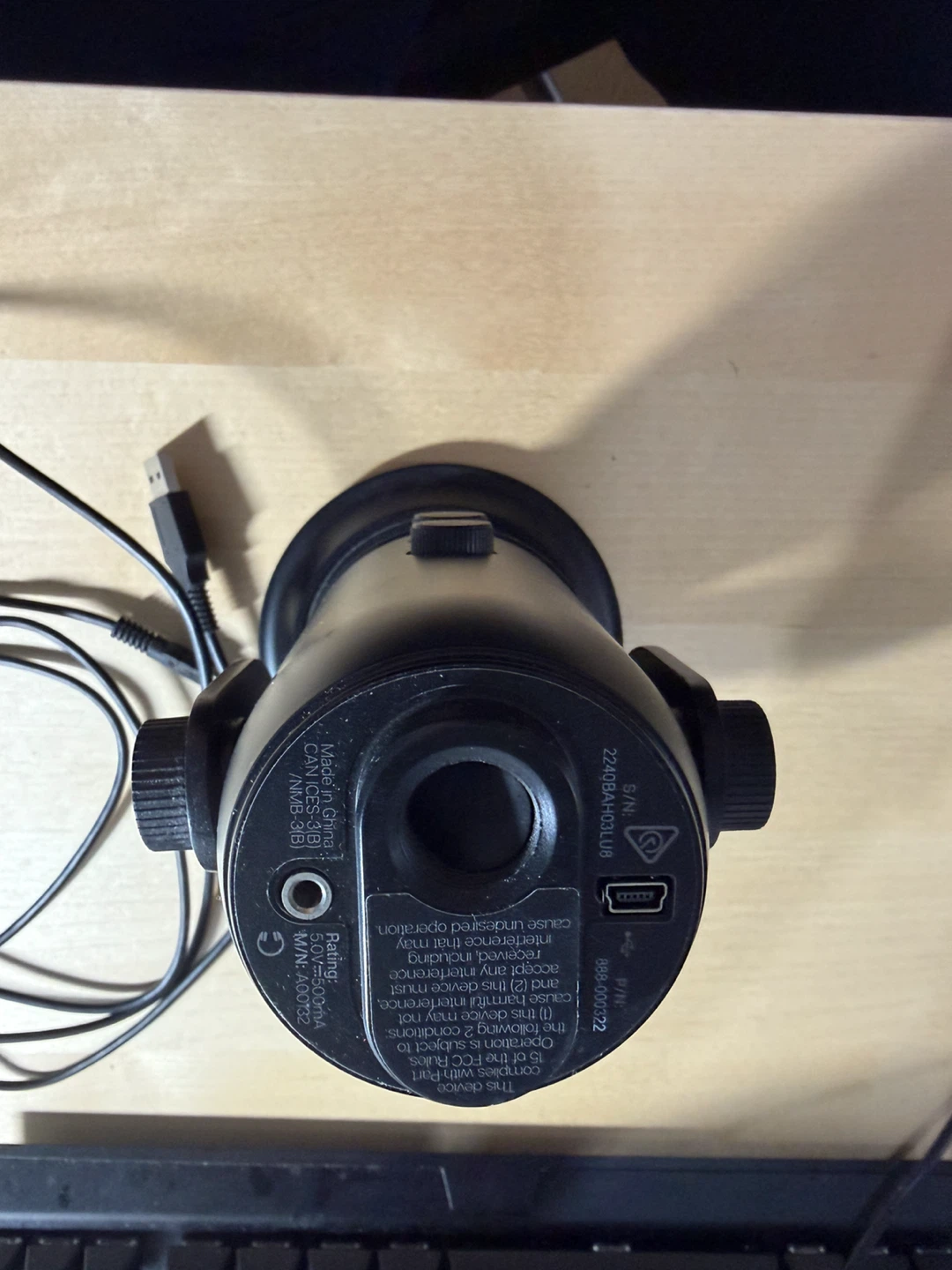Blue Yeti USB Microphone - Black - photo 3