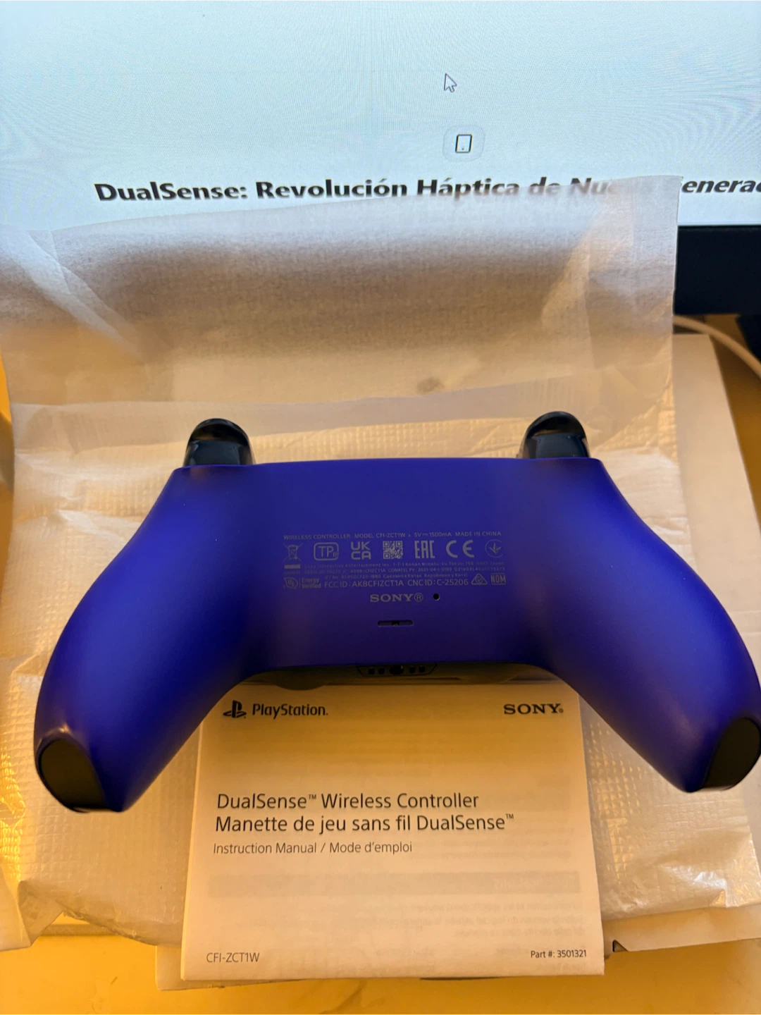 Sony PlayStation DualSense Wireless Controller - Purple - photo 2