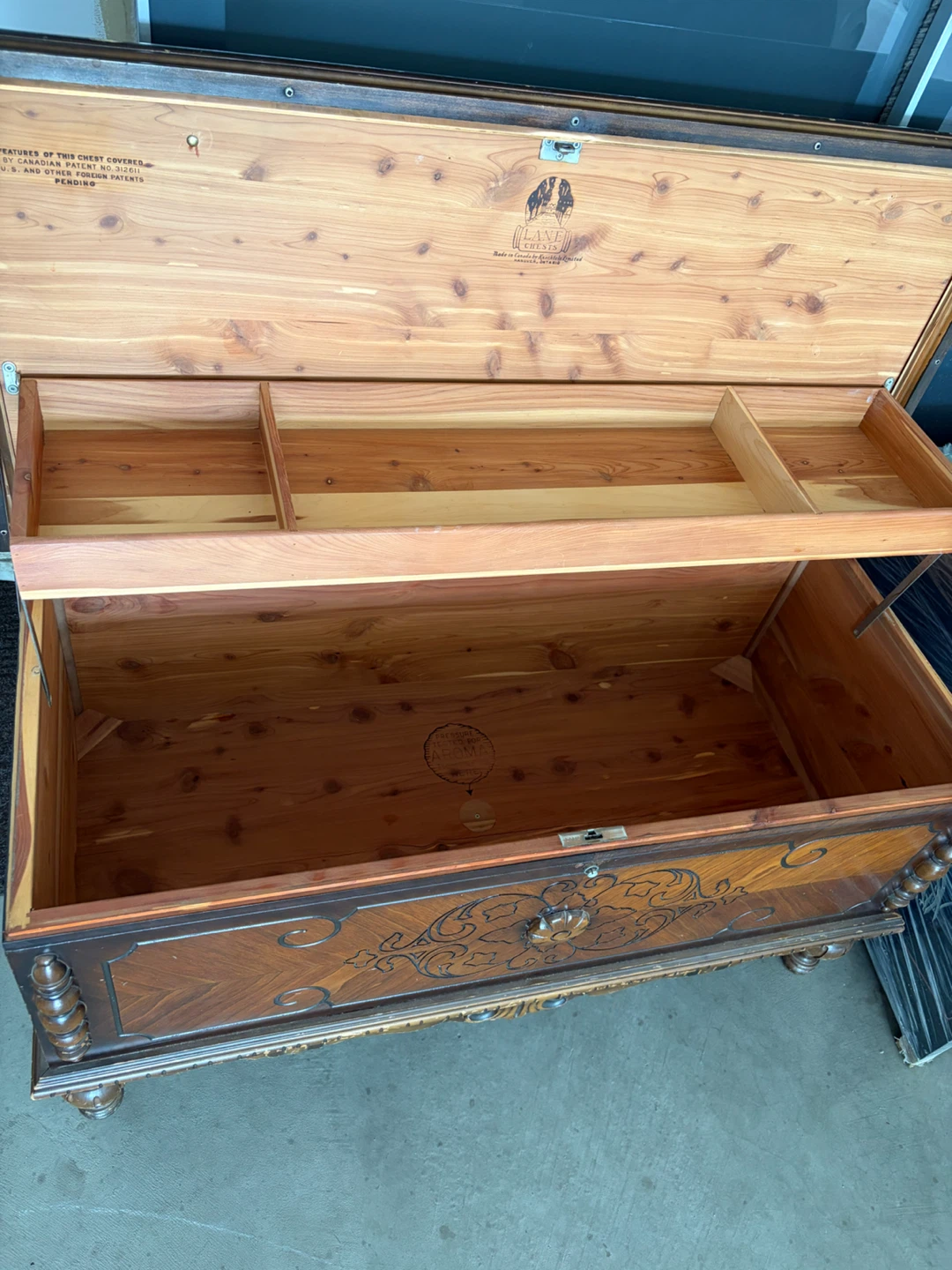 BARGAIN! $195 obo GREAT DIY project! Lane Cedar Chest - photo 2