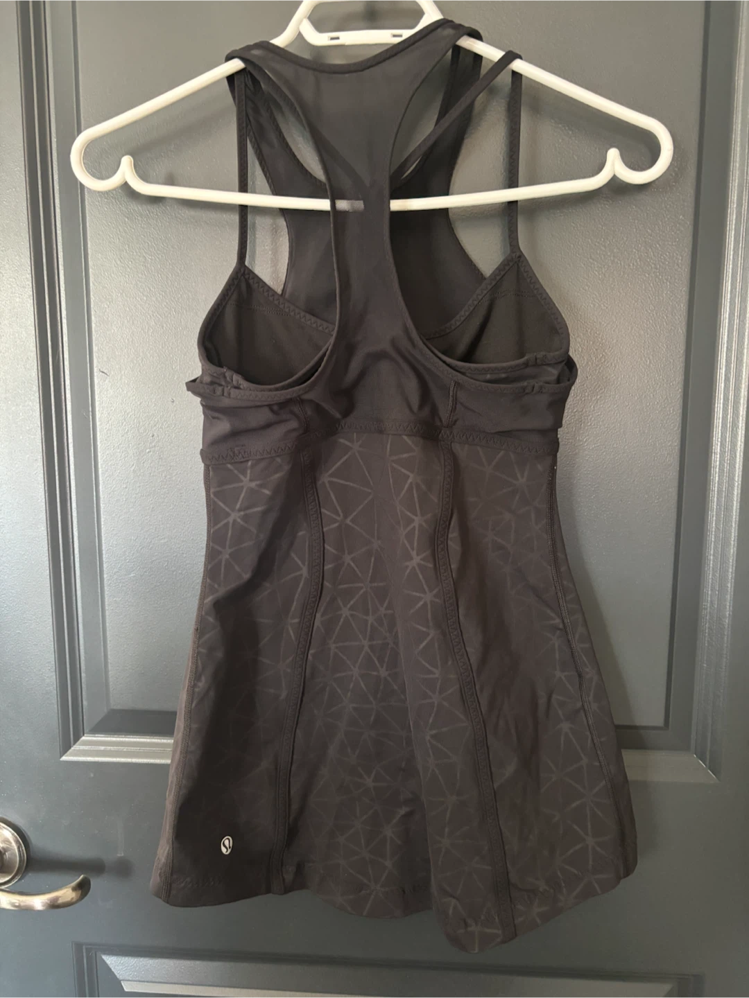 Lululemon Black Athletic Tank Top - photo 3