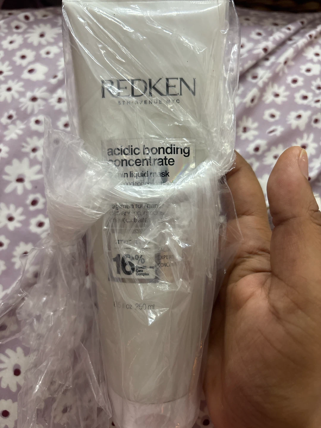 Redken Acidic Bonding Concentrate Liquid Mask - photo 2