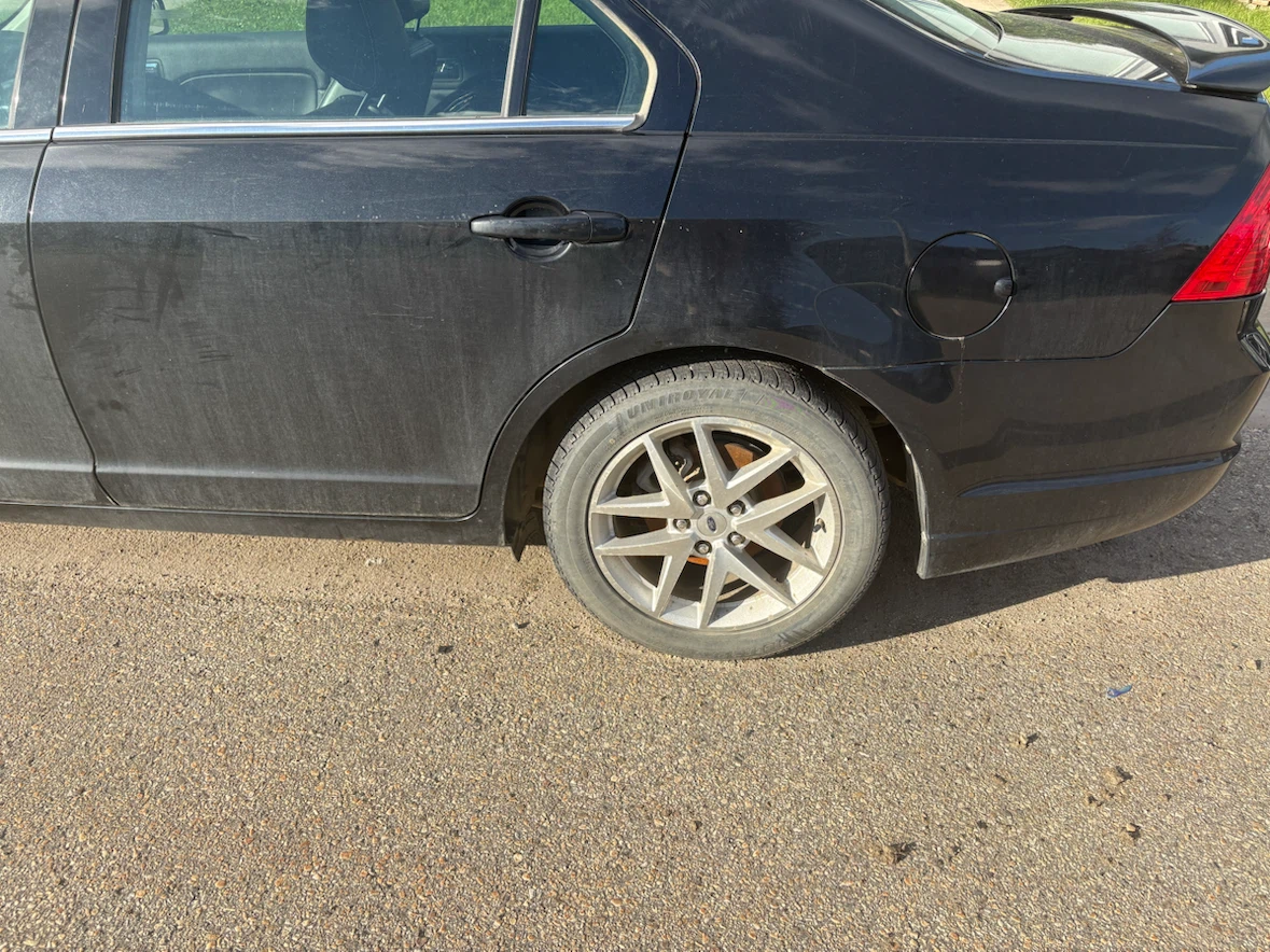 2010 Ford Fusion SEL - photo 2