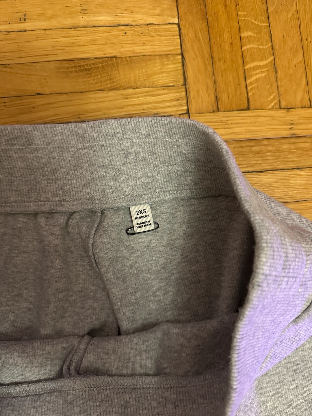 Aritzia Wide Leg Sweatpants 2XS - photo 2