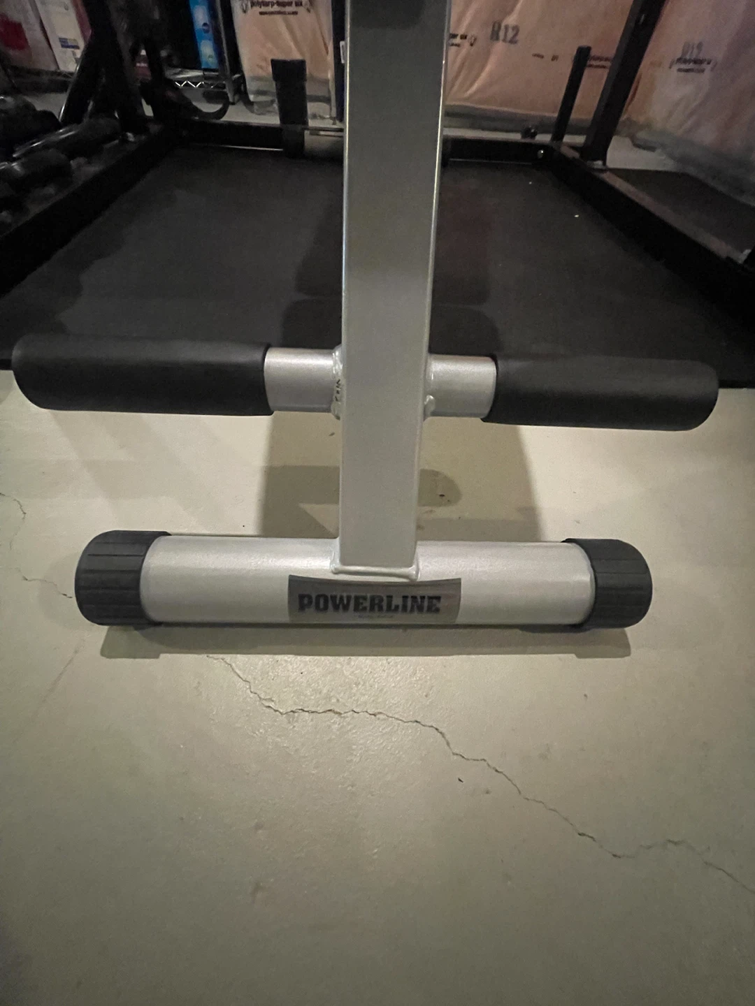 IRONAX Power Rack with Bench and Weight Plates - photo 3