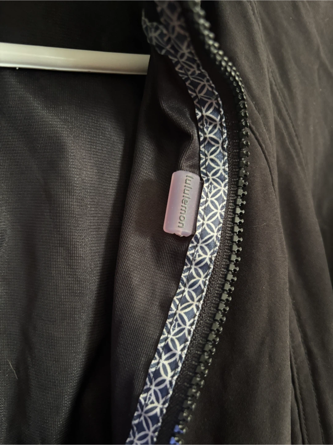 Lululemon Women's Hooded black jacket - photo 5