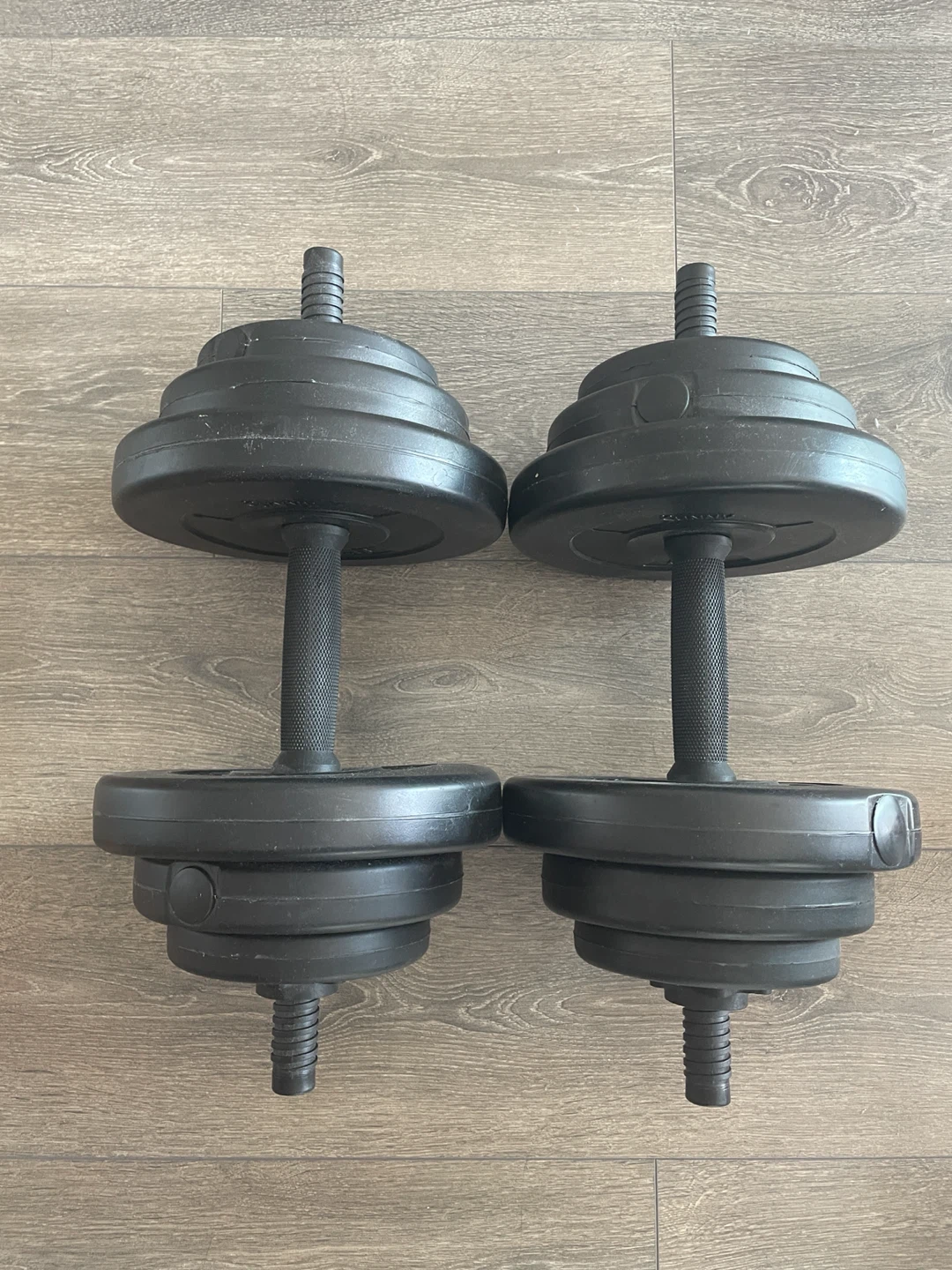 🏡 Moving Out Sale – Adjustable Dumbbells Set 💪
