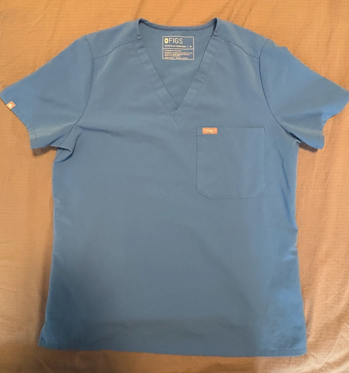 Figs Capri Blue Catarina One Pocket Scrub Top Size Medium