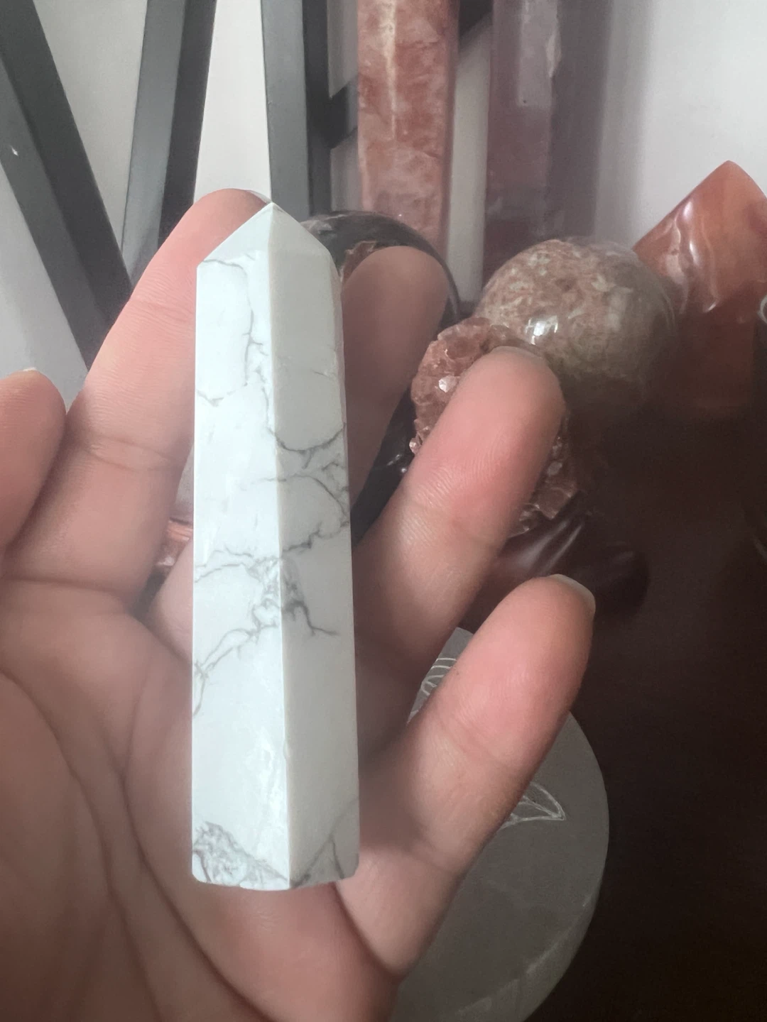 HOWLITE STONE POINT number 1 - photo 5