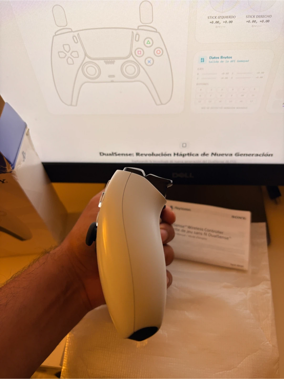 Sony PlayStation 5 DualSense Wireless Controller - photo 2