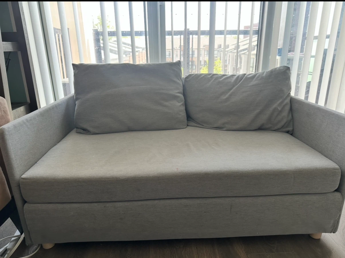 Grey Sofa Bed / Pull-Out Sleeper Sofa – Good Condition
