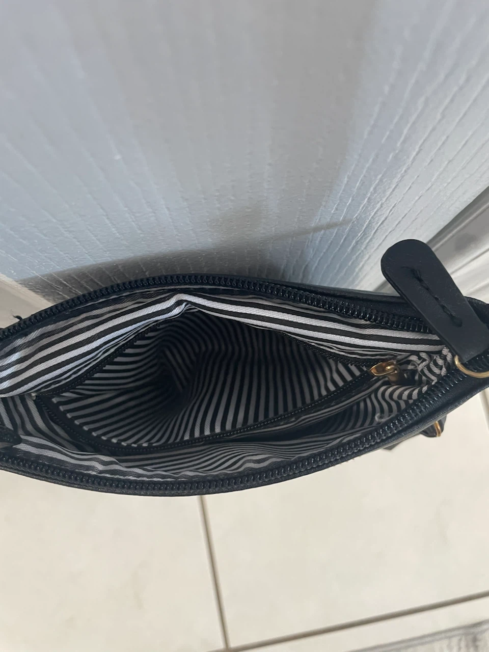 Black Crossbody Bag - photo 3