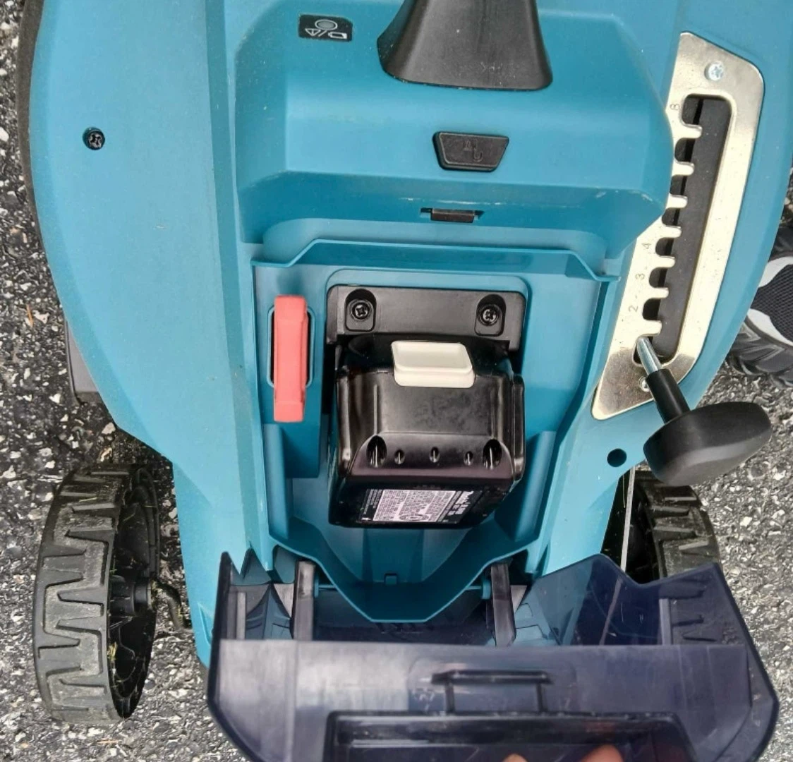 Lawn mower - photo 2