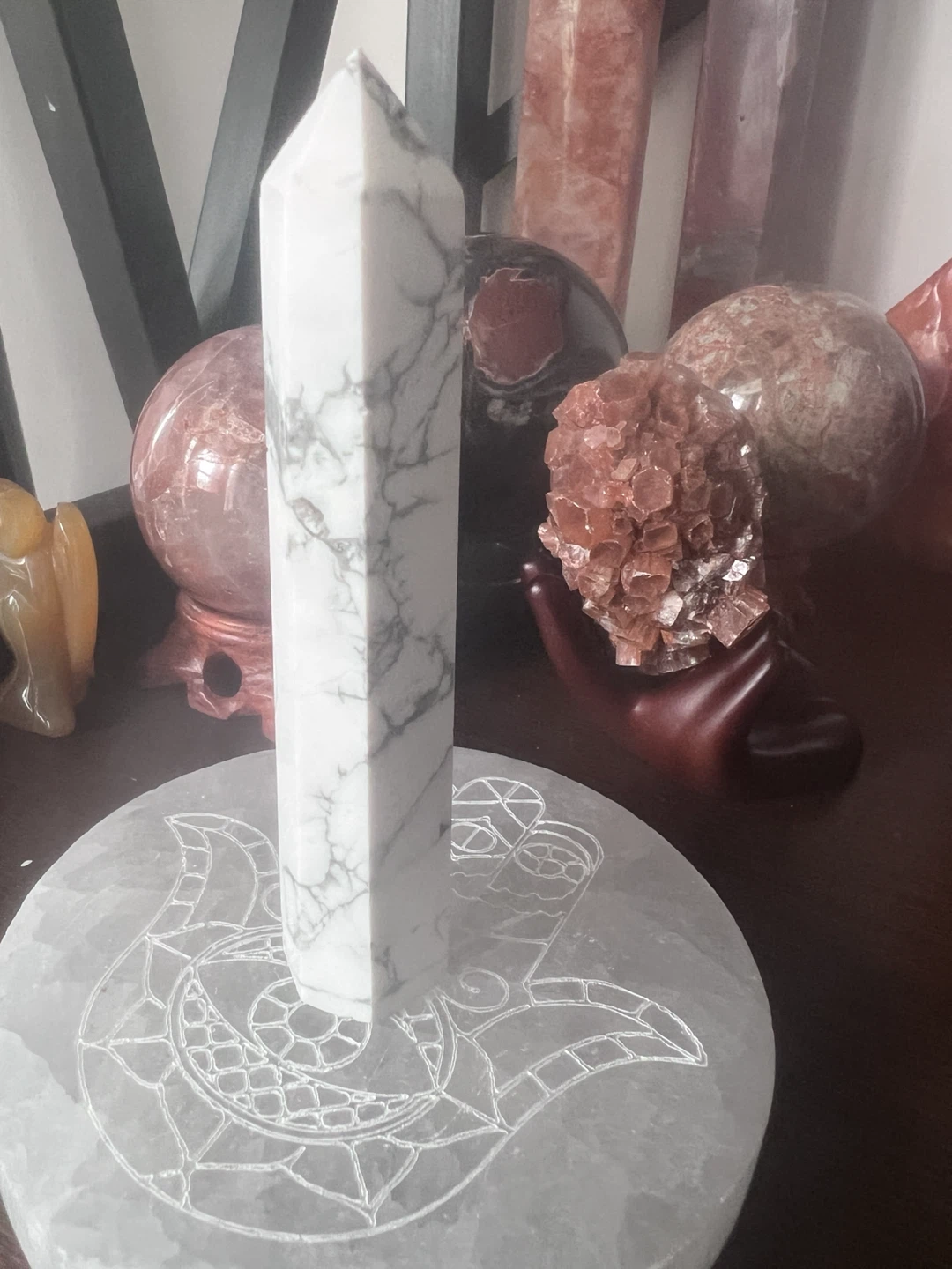 HOWLITE STONE POINT number 4