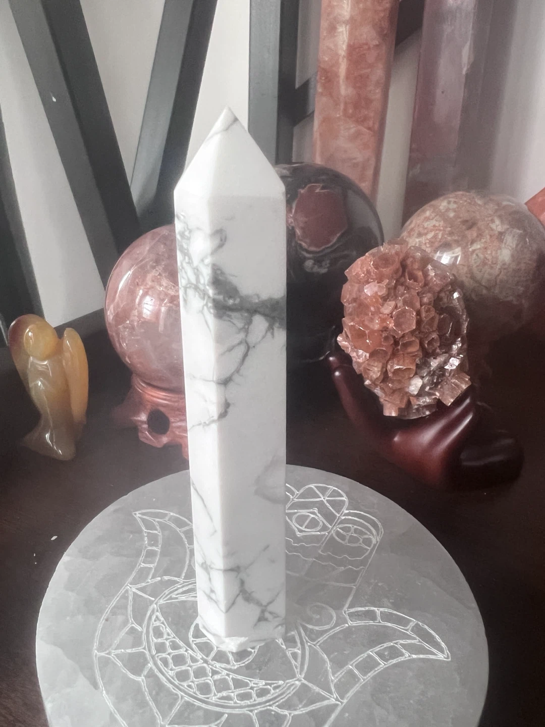 HOWLITE STONE POINT number 4 - photo 4