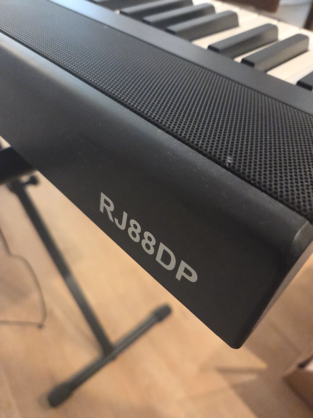 RockJam RJ88DP 88-Key Digital Piano (with Stand & Accessories) - photo 4