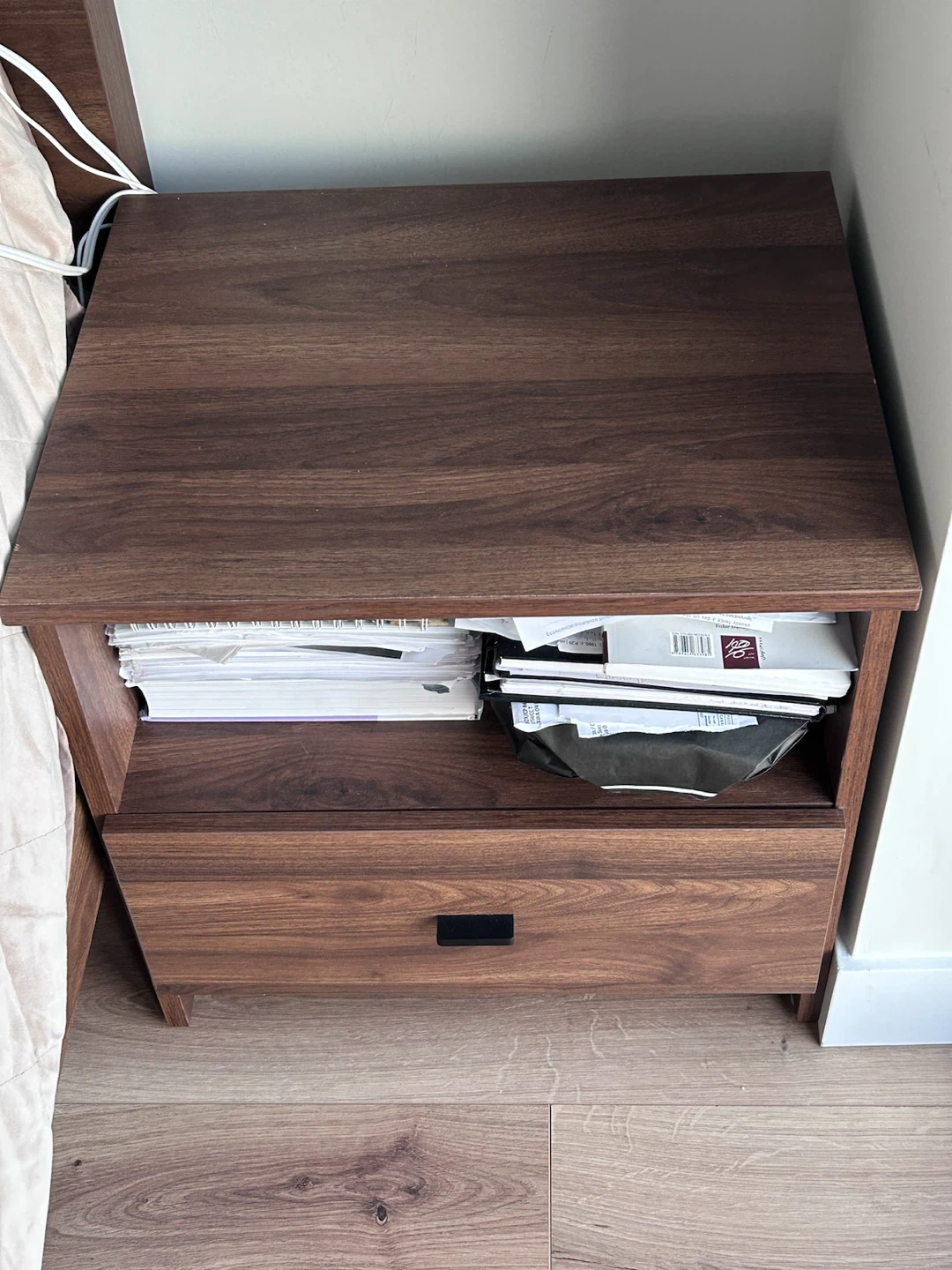 Bedroom Set (queen bed + nightstand + mattress + protector) - photo 3
