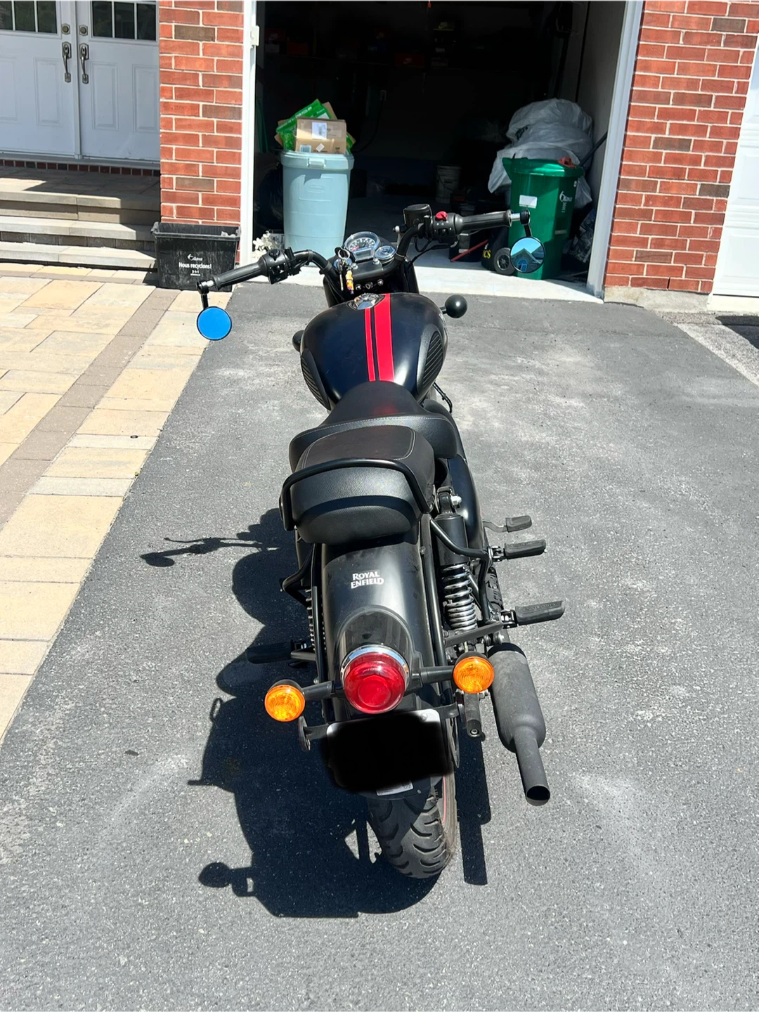 Royal Enfield Classic 350 Motorcycle - photo 3