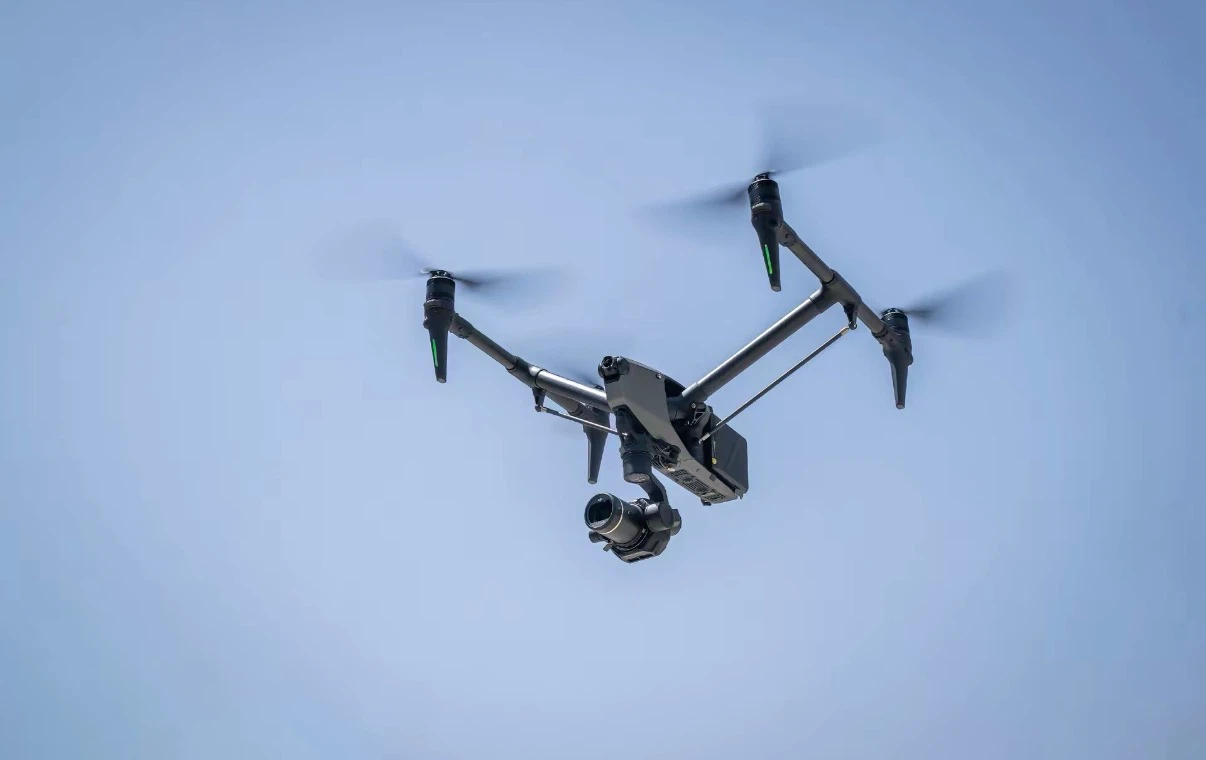 DJI Inspire 3 Drone with Case and Accessories - photo 3
