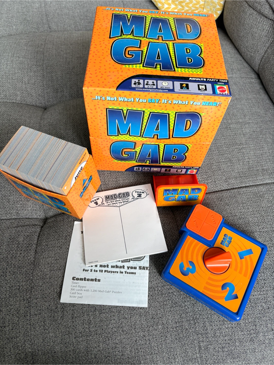 Mad Gab & OMG 90s Trivia Party Game Bundle - photo 3