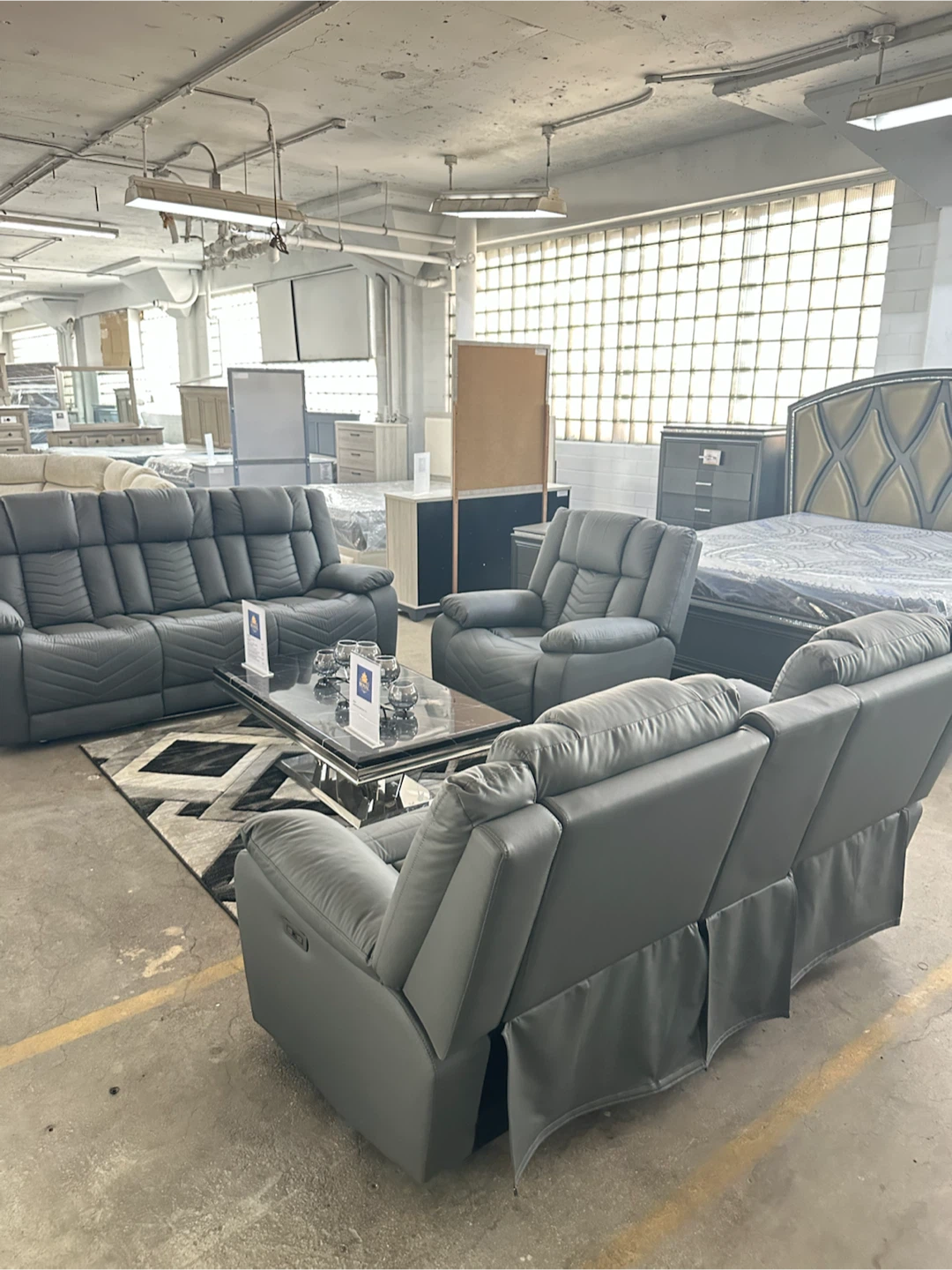 Sofa + loveseat