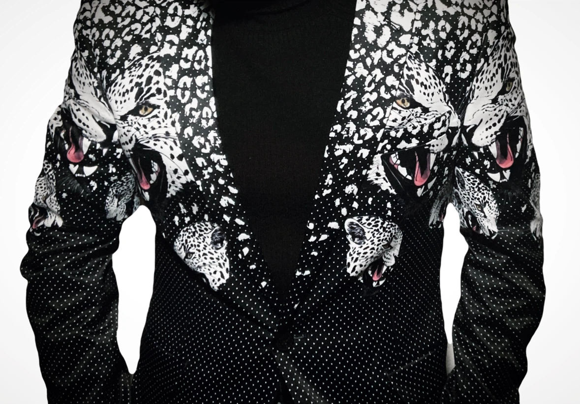 Bespoke Moda Snow Leopard men’s Blazer - Size 40 (Like New)
