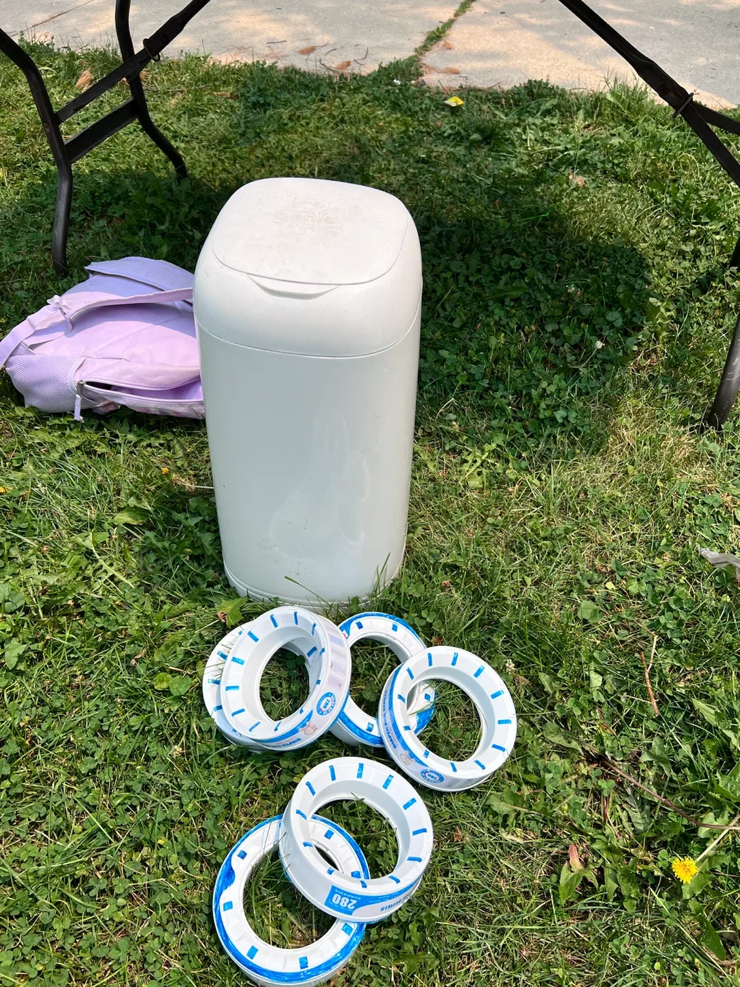 Diaper Genie with 6 refill Liners