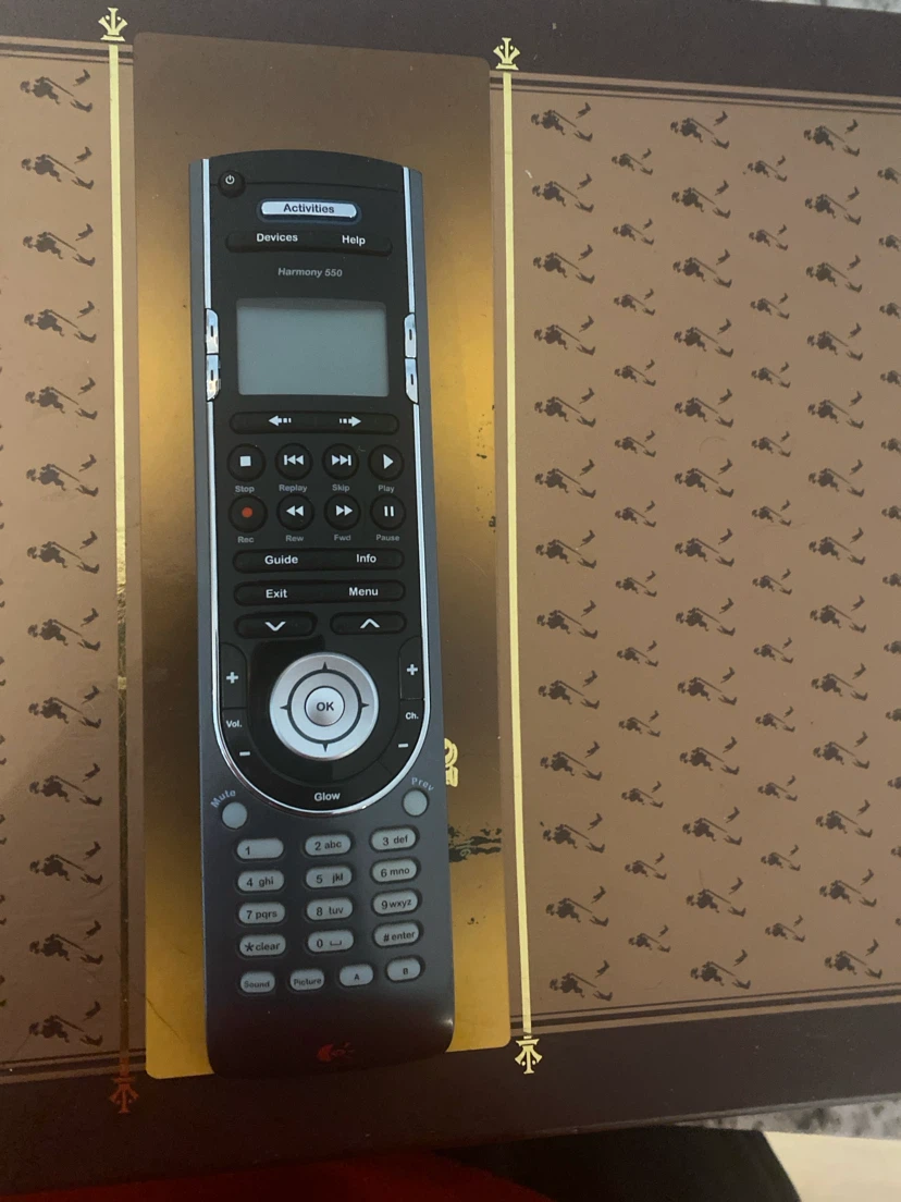 Logitech Harmony 550 Universal Remote - photo 2