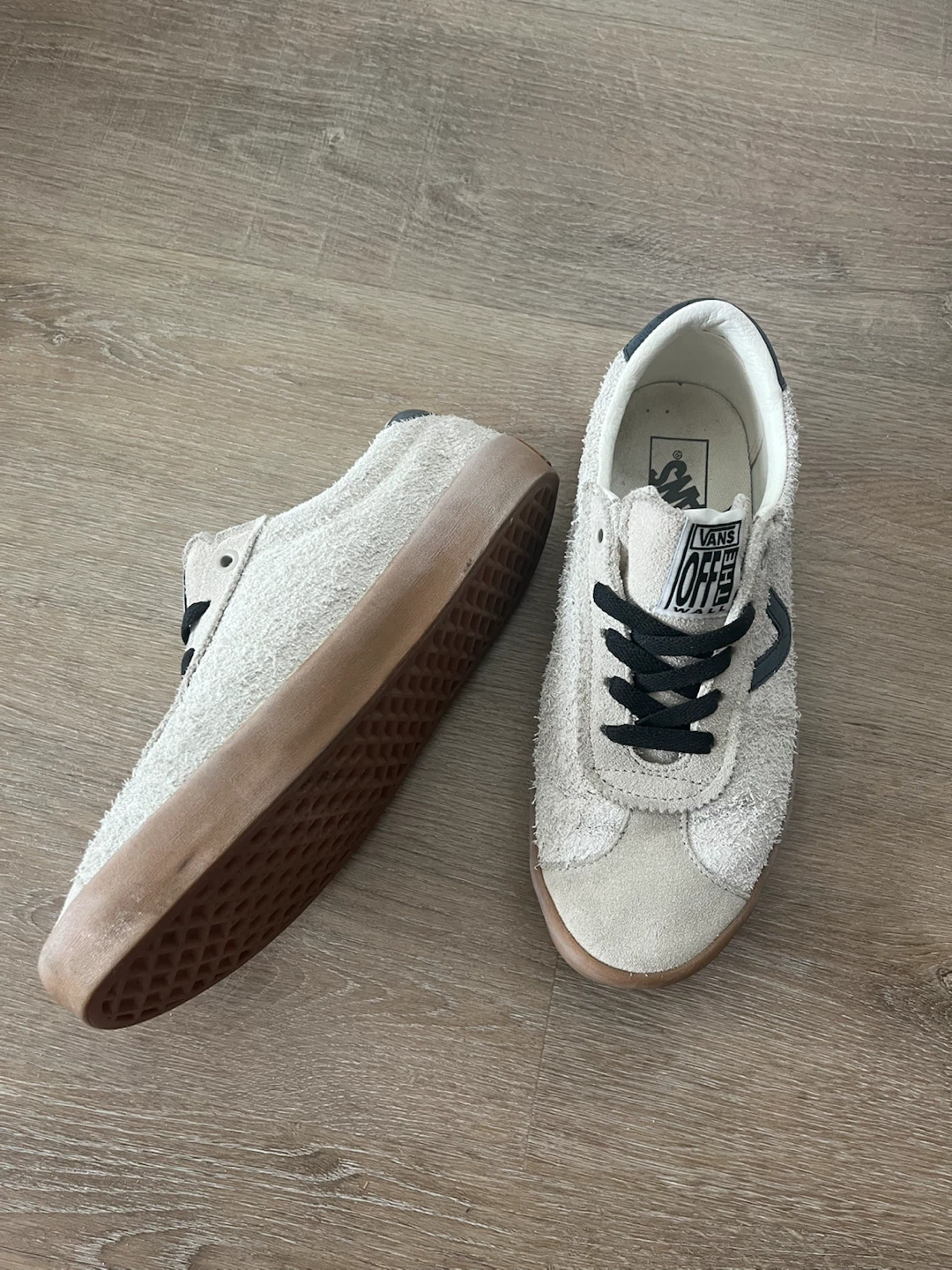 Vans Suede Gum Sole Sneakers - photo 4