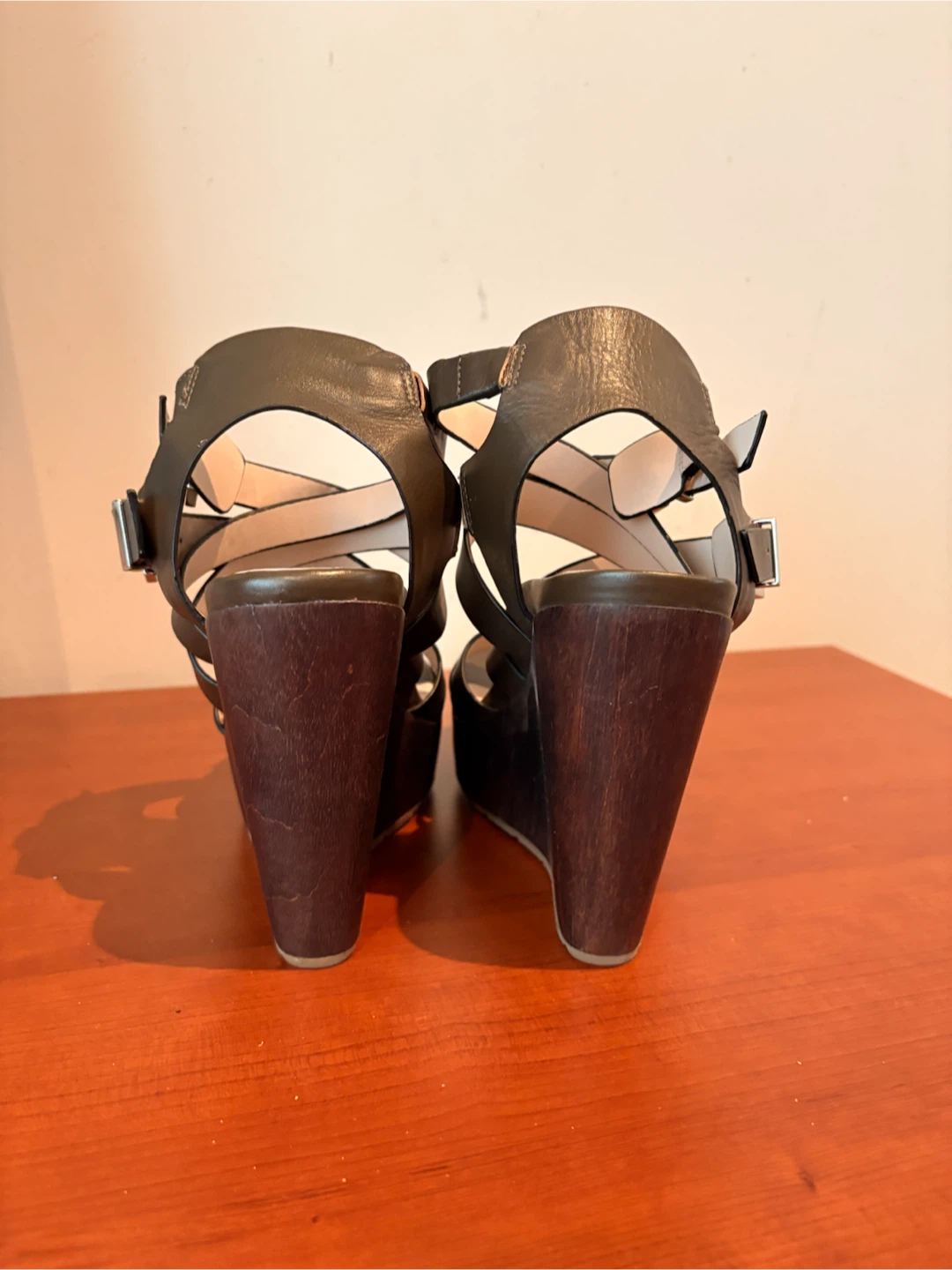 Kenneth Cole Corbin Wedge Sandals - photo 3