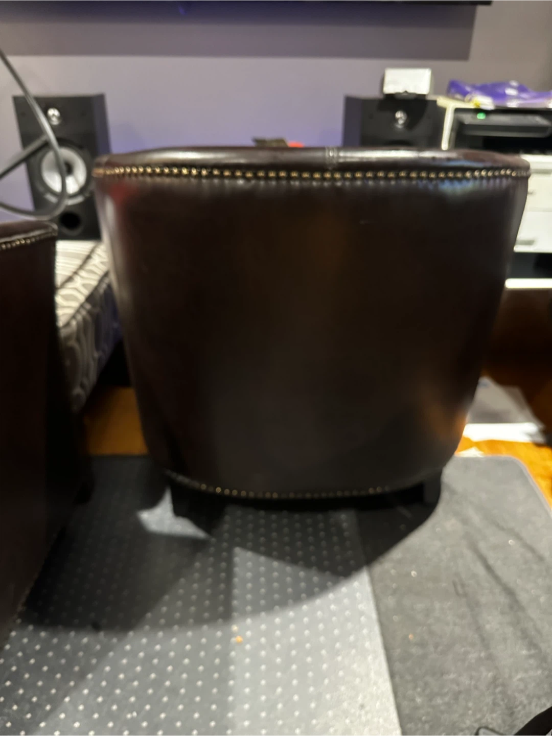 Pair of Brown Leather Club Chairs - photo 3