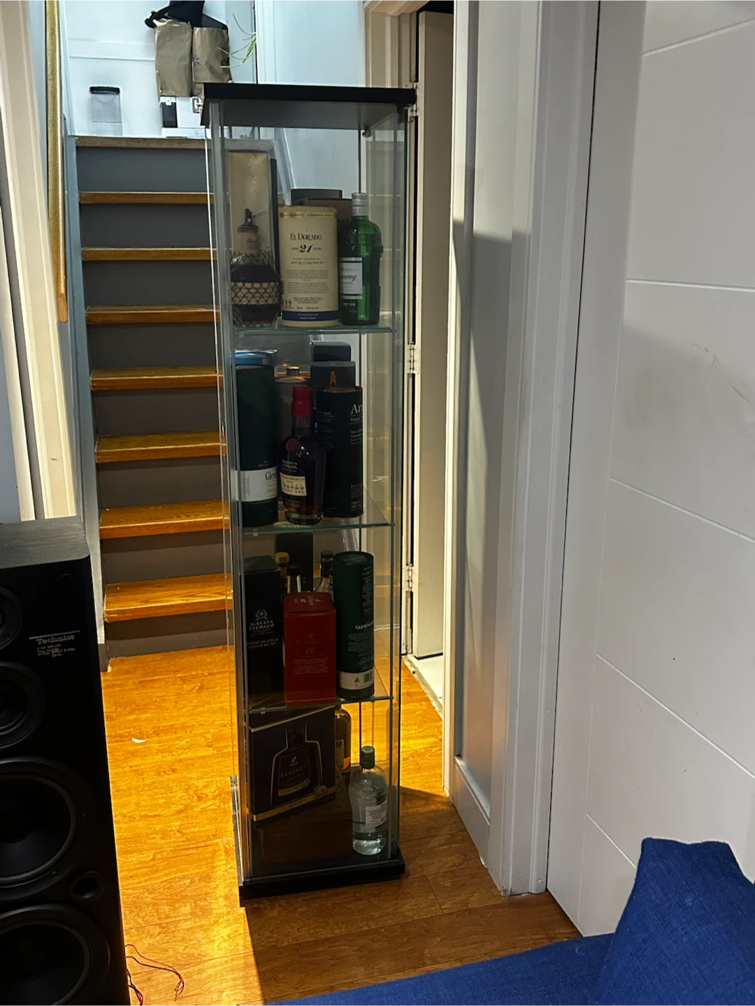 Lockable Glass Display Cabinet - photo 2