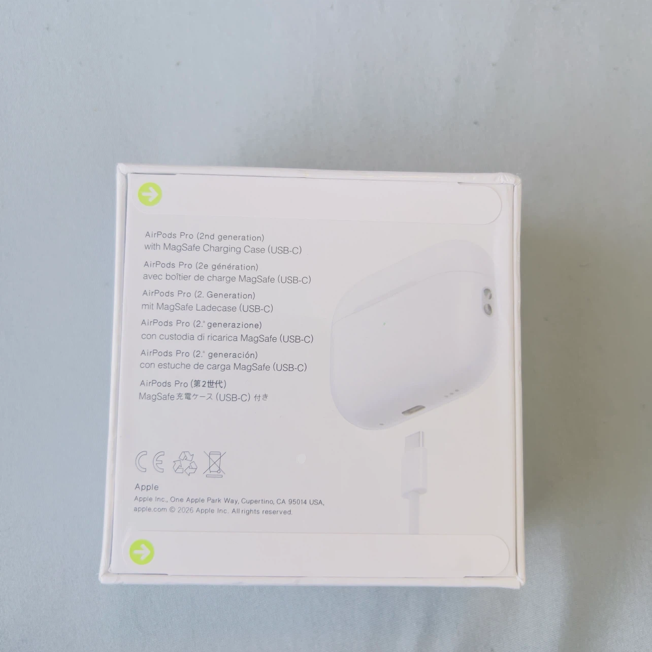 Apple AirPods Pro (2nd generation) with MagSafe Charging Case - photo 2