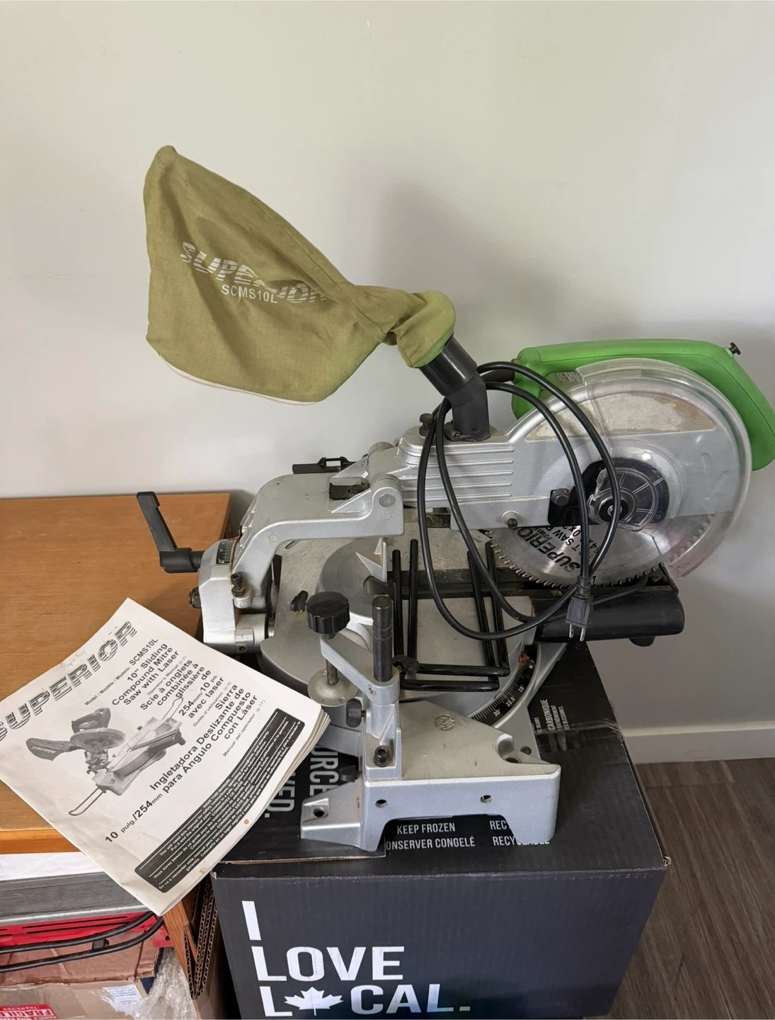 Superior 10" Sliding Compound Mitre Saw with Laser SCMS10L