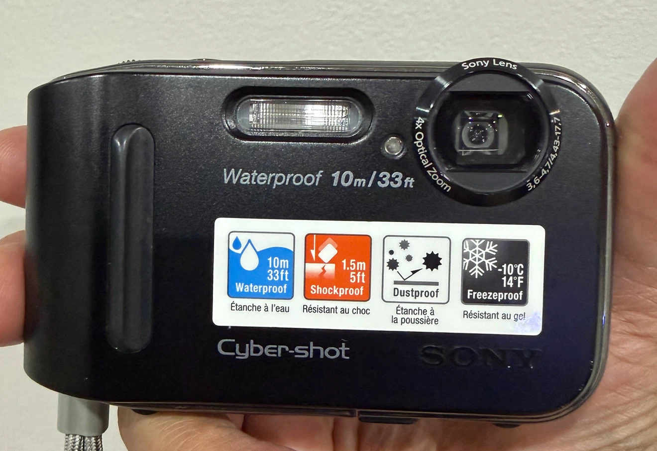 Sony Cyber-shot DSC-TF1 Digital Camera