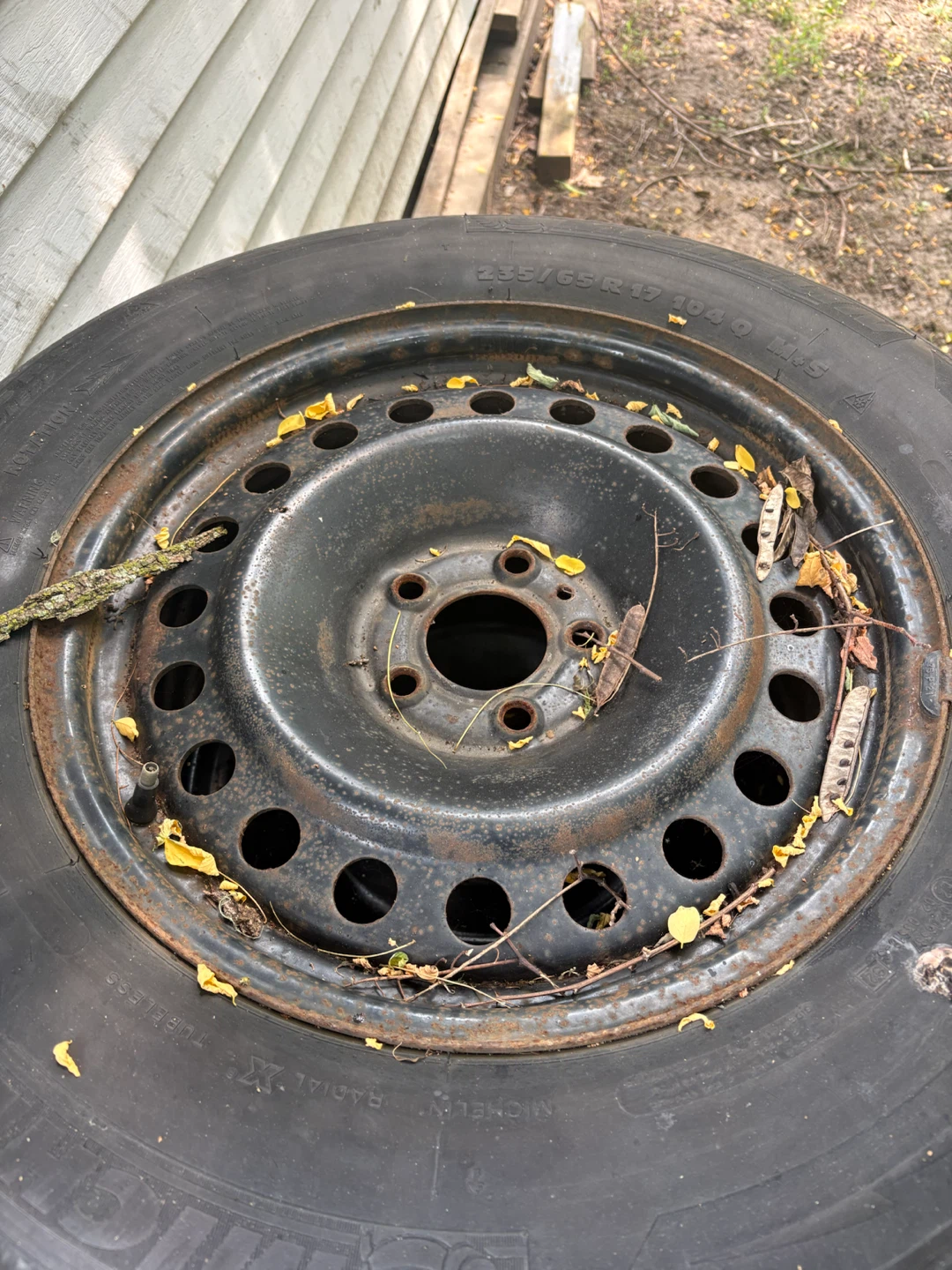4 Winter Tires on Rims - photo 2