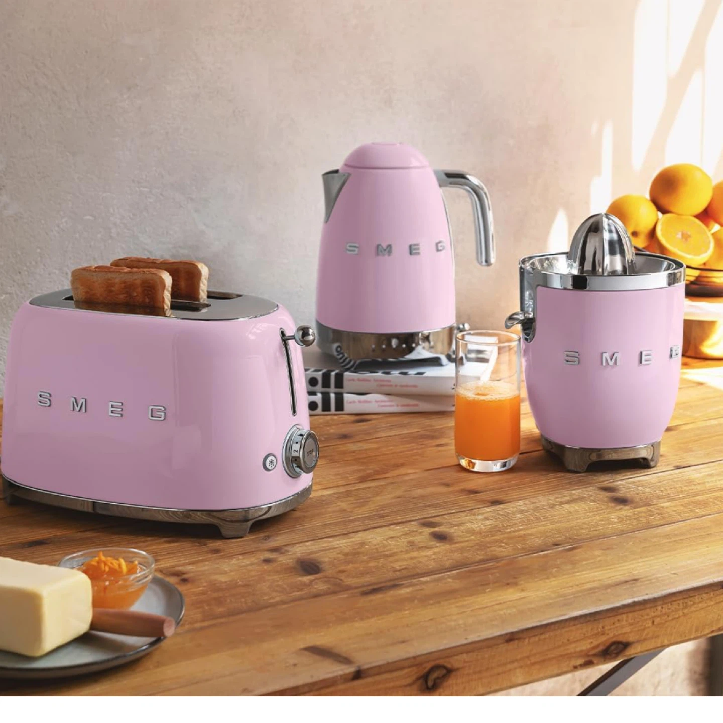 Smeg 2-Slice Toaster - Pastel Pink - photo 2