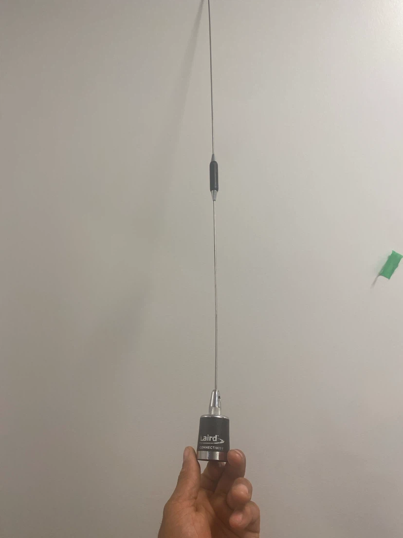 Laird B4505CN 400-470 MHz Antenna