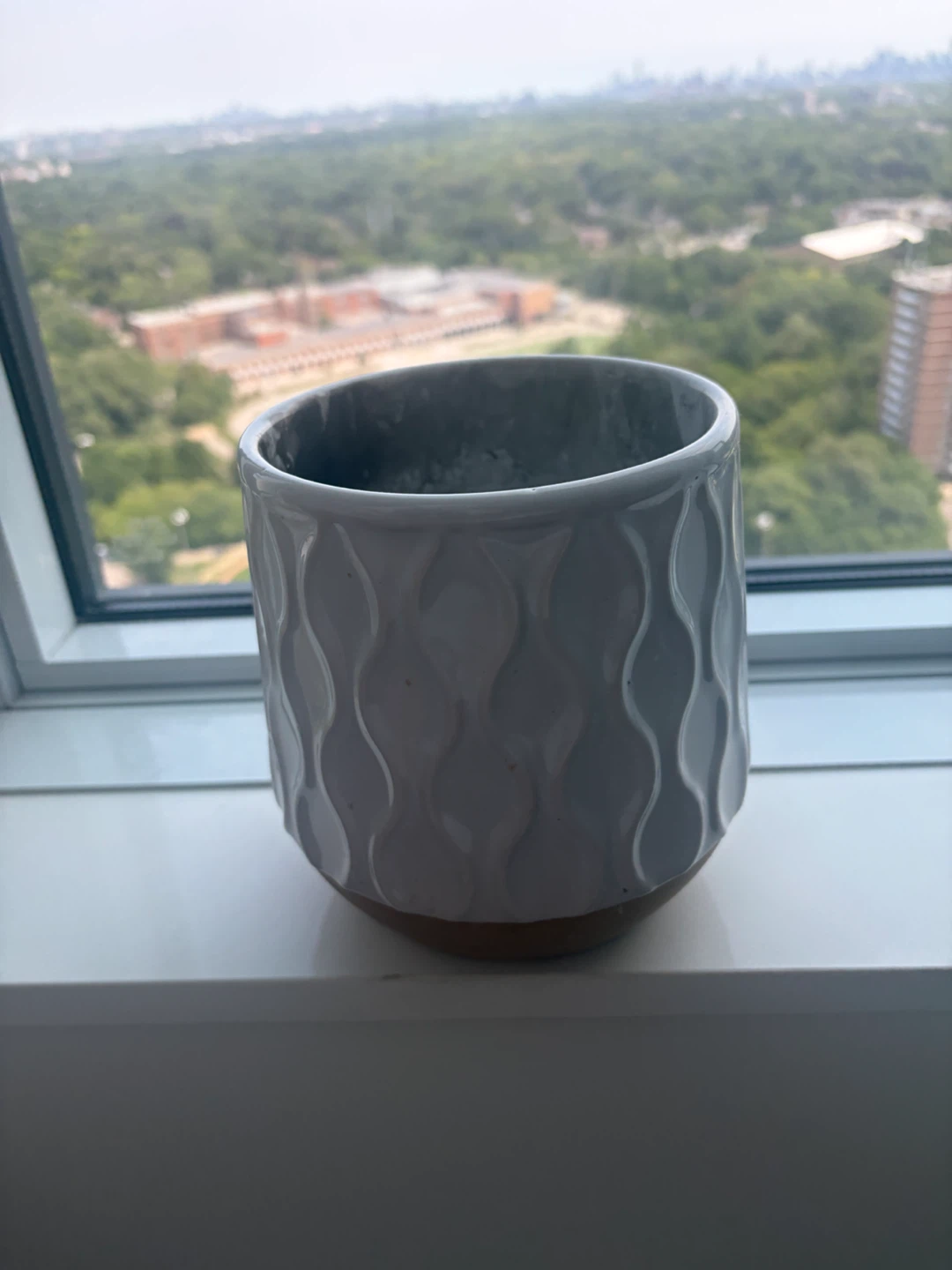 White Ceramic scented candle