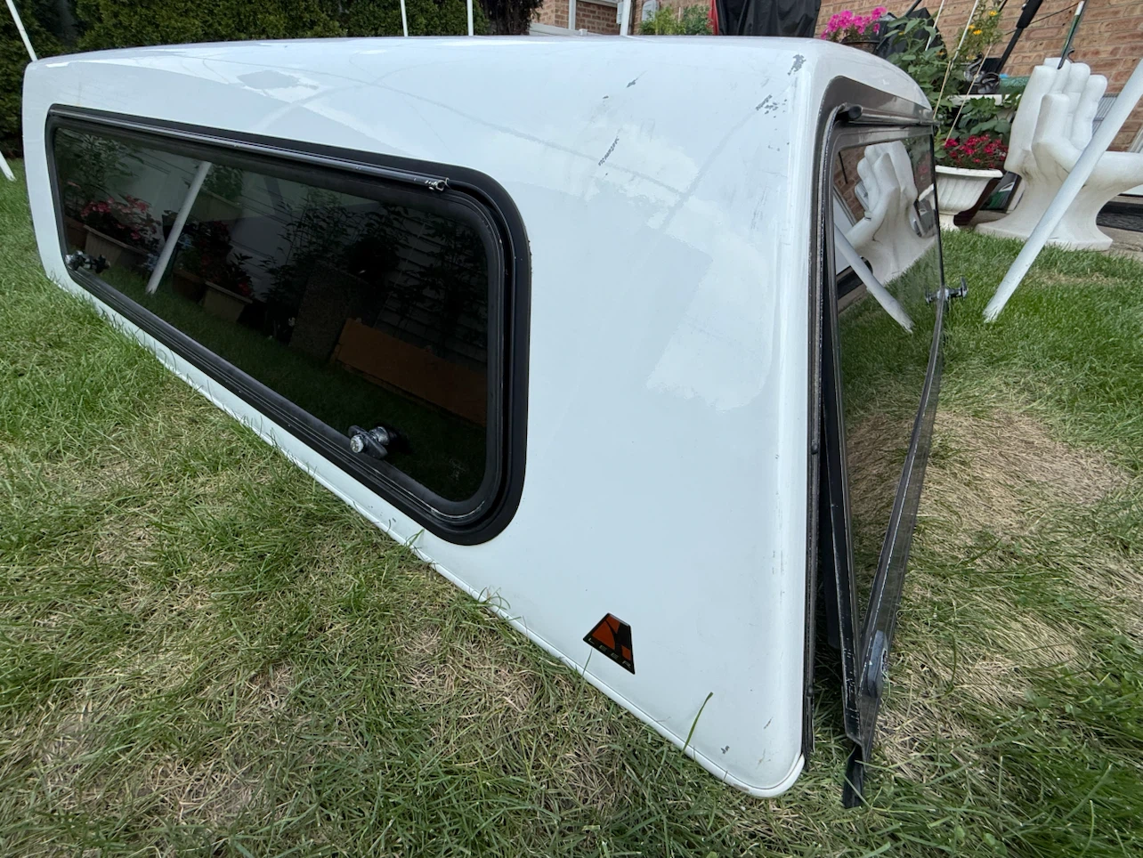 6-1/2 ft LEER camper