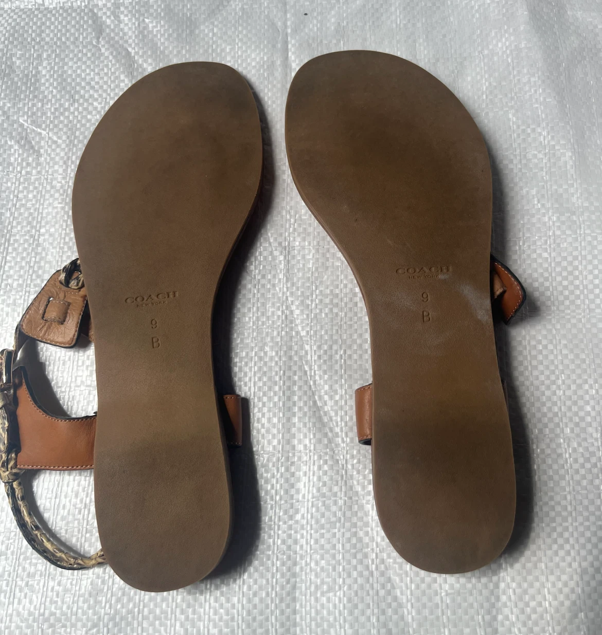 Coach Brown Snake Trim Leather Thong Sandals - Size 9 - photo 5