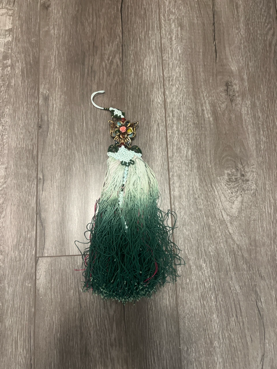Moving Sale -  Korean Hanbok with accessories - photo 3