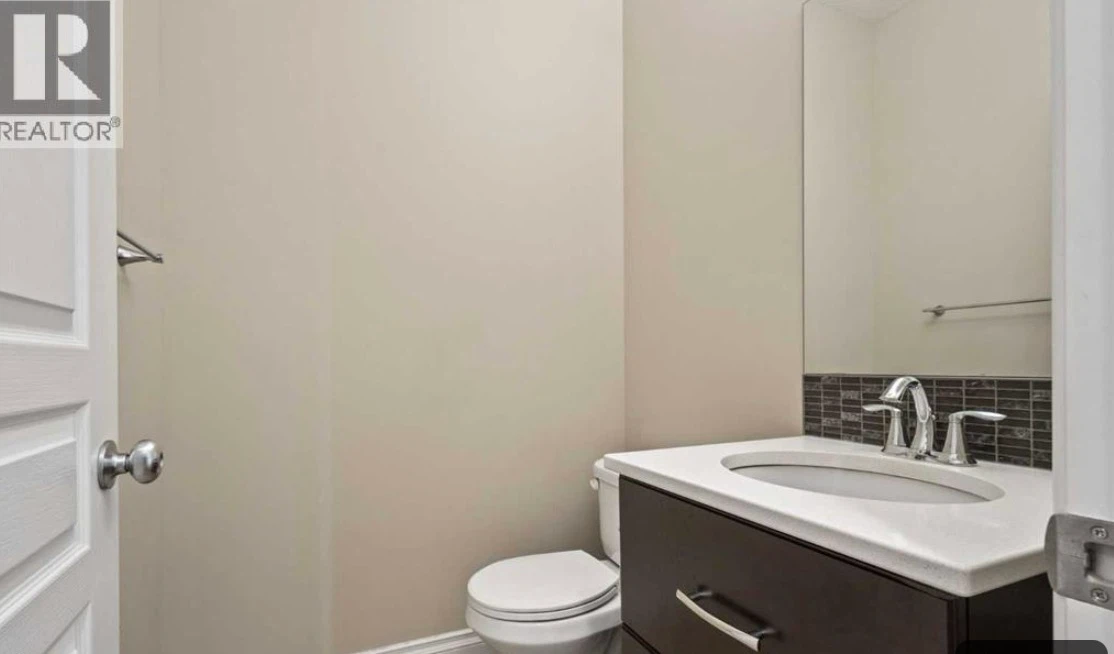 3-bed 4.5-bath house (2,600 sqft) for rent - photo 5