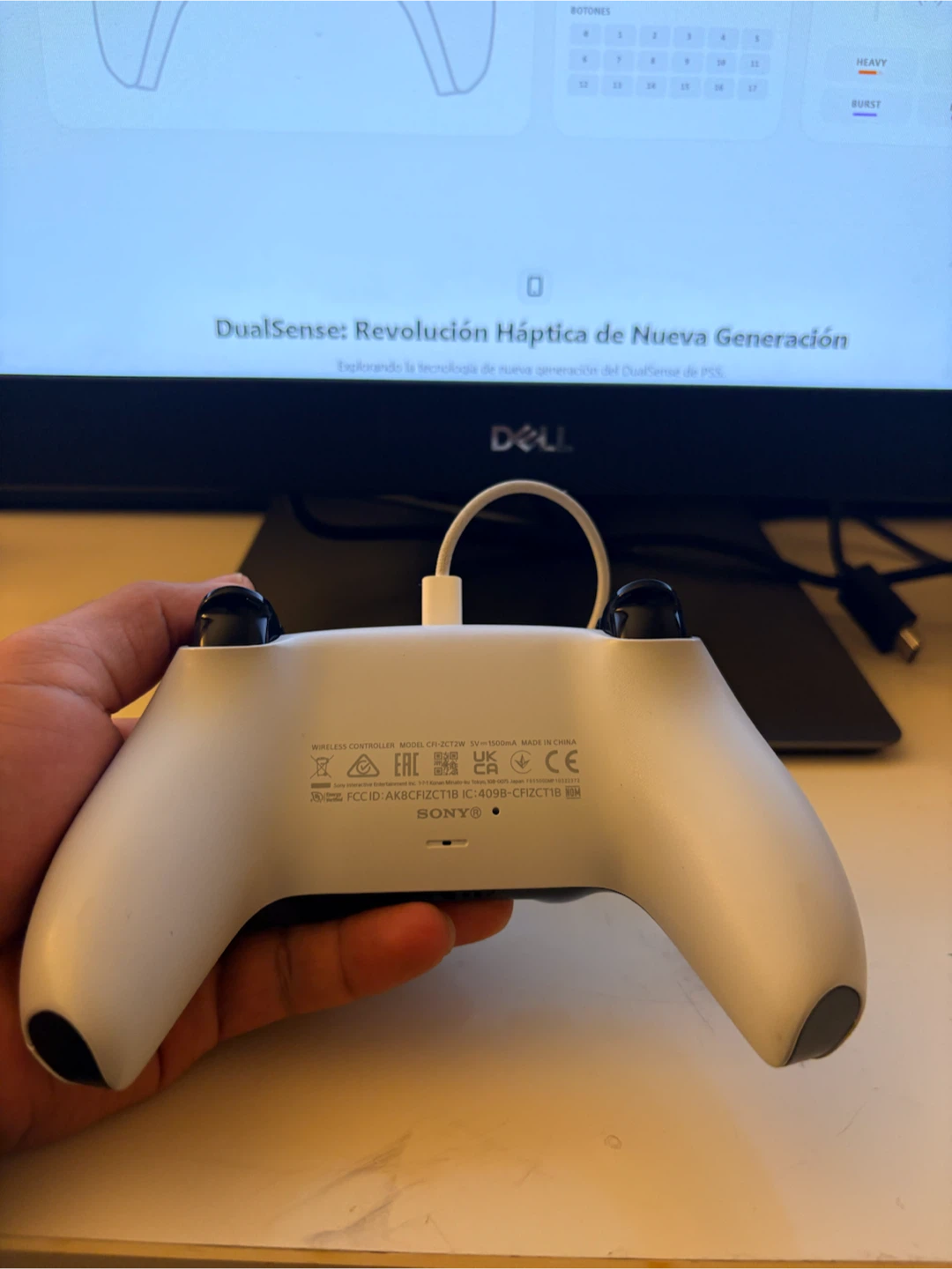 Sony PlayStation 5 DualSense Wireless Controller - photo 3