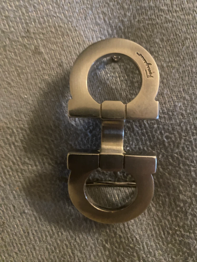Salvatore Ferragamo Gancini Buckle Pin