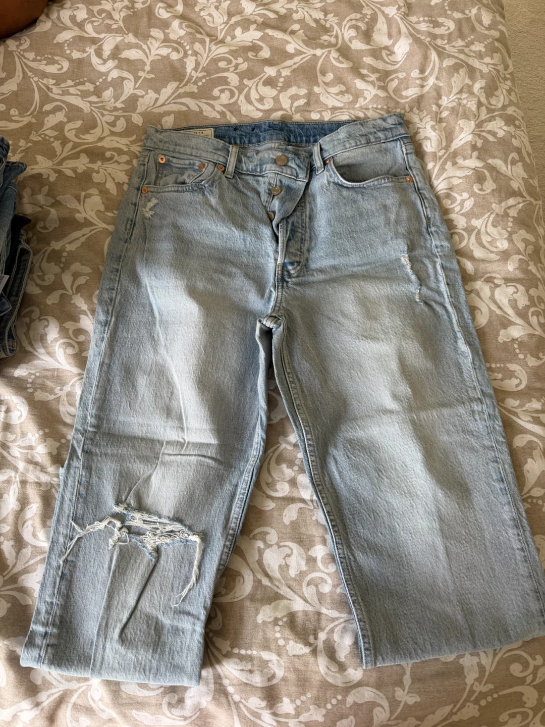 GAP Cheeky Straight High Rise Jeans