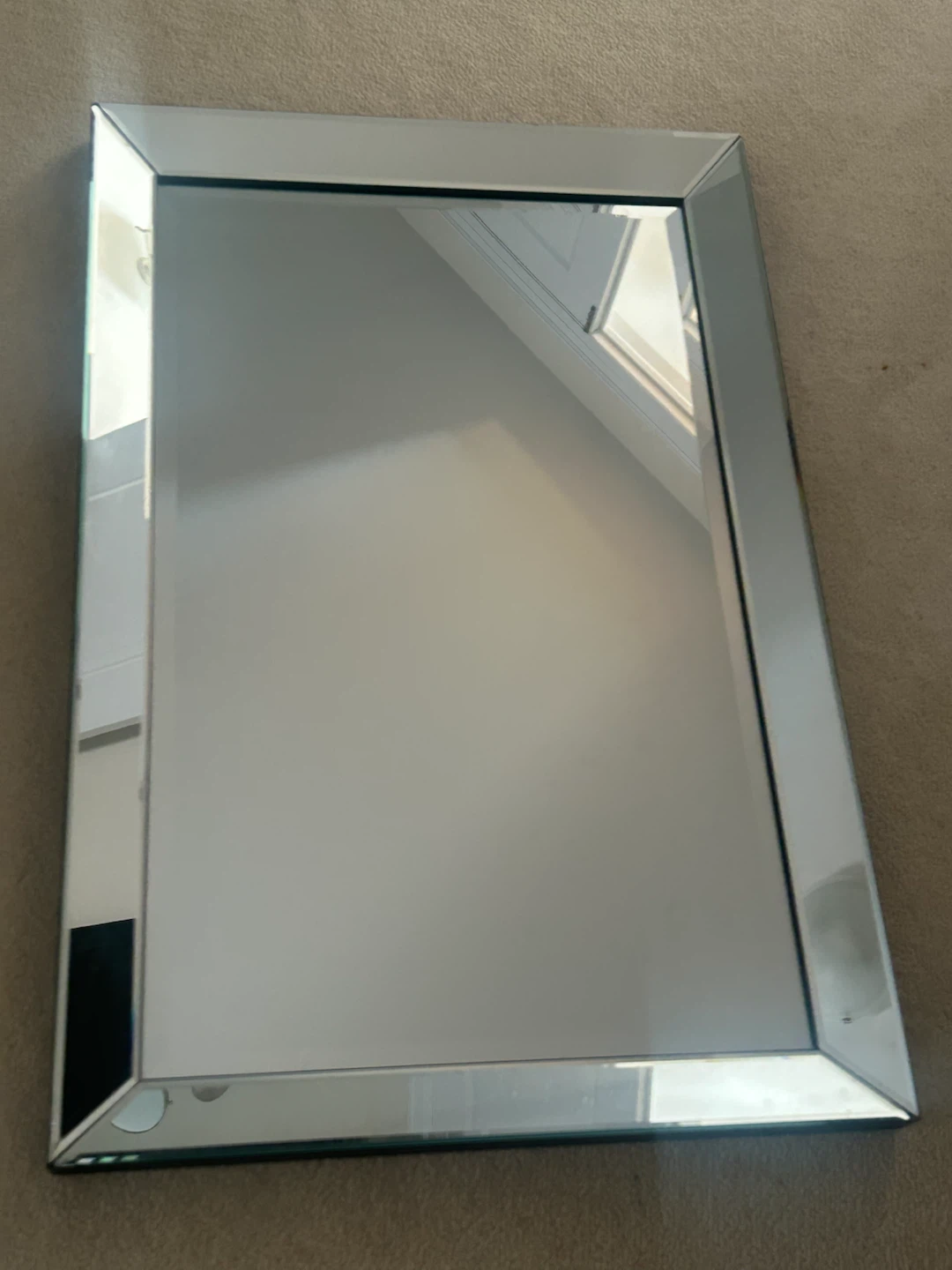 Mirrors (read disc)