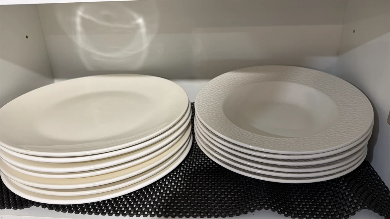Assorted Glassware and Dinnerware Set